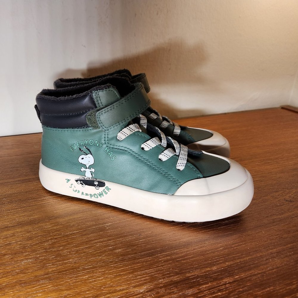 Peanuts Snoopy Green High-Top Fashion Sneaker Kids (US 11.5 / EU 29)